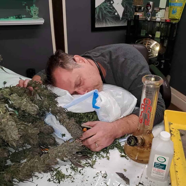 The 15 Best Marijuana Podcasts for Learning & Entertainment