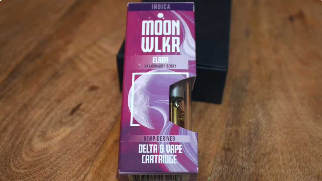 MoonWlkr Reviews - Packaging of Elara Vape Delta 8 THC